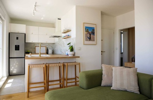 Znjan Apartment | Kiki's Sea View Apartment with terrace in Znjan, Split