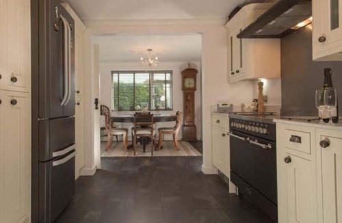 Rock House | Kilcarreg