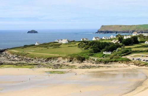 Rock House | Kilcarreg