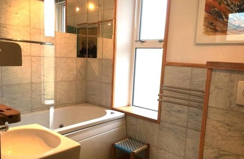 Leverburgh House | Kilda House