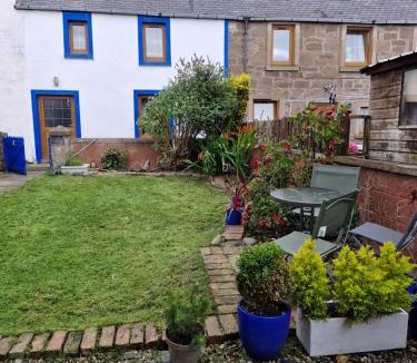 Johnshaven House | Kildonan cottage