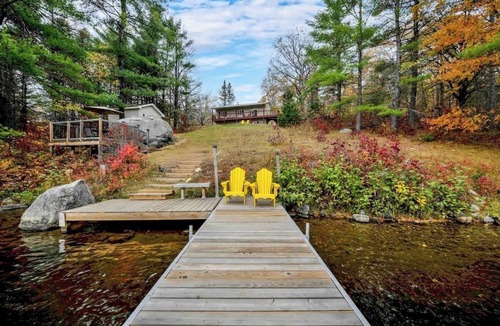 Greater Madawaska Cabin | KilDrummy Cottage with Sauna