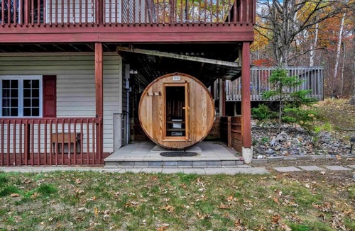 Greater Madawaska Cabin | KilDrummy Cottage with Sauna