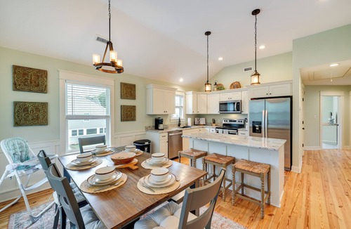 Colington House | Kill Devil Hills Retreat w/Gas Grill & Deck!