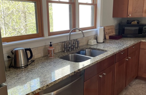 Historic Montford House | Kim's Cottage