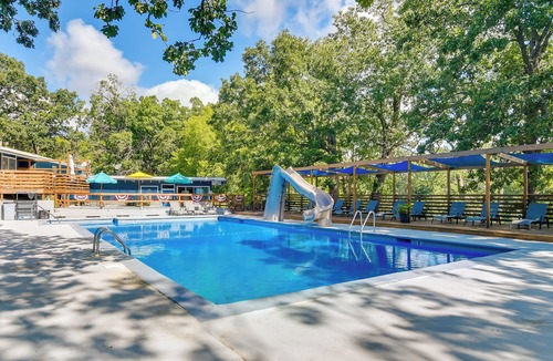 Kimberling City Cottage | Kimberling City Oasis: Boat Slip, Kayaks & More!