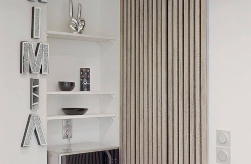 Osny House | Kimia Suite Room