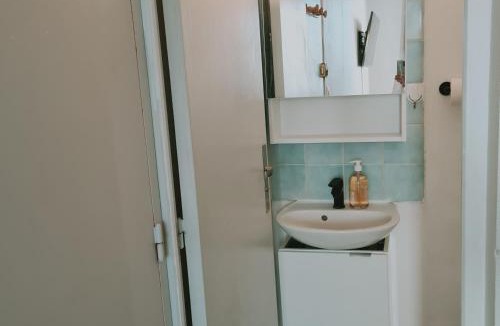 Bourgogne Apartment | Kimme Orange - Plein centre ancien