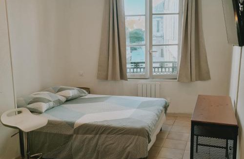 Bourgogne Apartment | Kimme Orange - Plein centre ancien