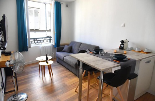 Bourgogne Apartment | Kimme Red - plein centre ancien