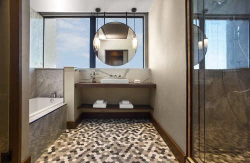 Downtown Asheville Hotel | Kimpton Hotel Arras by IHG