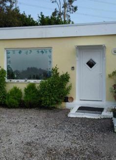 Dinas Apartment | Kims Retreat