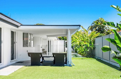 Helensvale House | Kin By Khove Summary:
