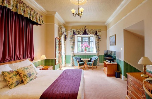 Invergordon Hotel | Kincraig Castle Hotel