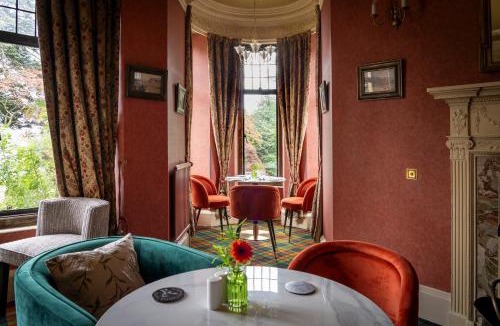 Invergordon Hotel | Kincraig Castle Hotel