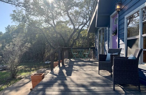 San Marcos Cottage | Kind Of Blue - A Hill Country Cottage