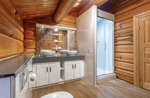 Glenisla Cabin | Kinder Lodge (Pet), Dundee