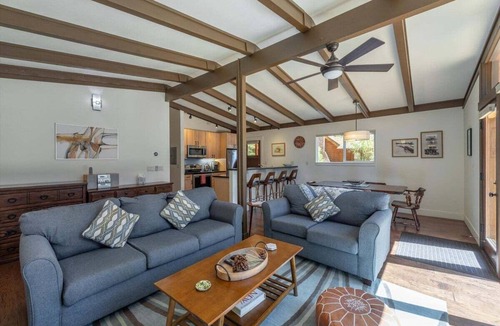 Carnelian Bay House | Kindred Tahoe Cabin in Carnelian Bay