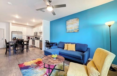 Lake Buena Vista Apartment | King Bed Apartment, Close to Disney