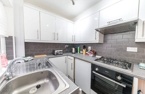 Barrow-in-Furness House | *King Bed* Comfy City House