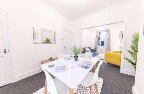 Barrow-in-Furness House | *King Bed* Comfy City House