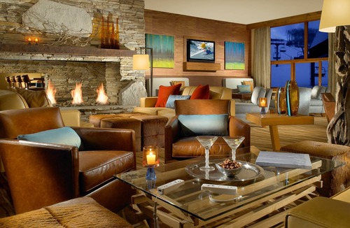 Beaver Creek Hotel | King Bed + Cozy Fireplace | Slopeside Access