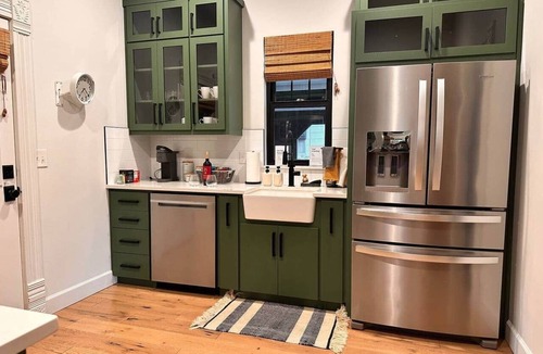 Stillwater House | King Bed Historic 2BR/2BA Near OSU and Downtown