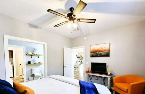 Valley Head House | king bed, pool table, jacuzzi tub, secluded home