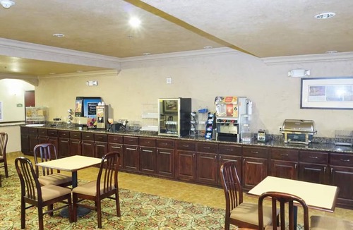 Cresson Hotel | King Bed Room, Scottish Inns Cresson, Free Parking, 30 Mins to Fort Worth DT