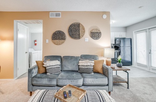 Central Arlington Apartment | King Bed ✶WiFi ✶Washer Dryer ✶4K TVs ✶Pets Allowed #425