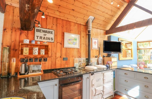 Broadwindsor Cottage | King Charles Cottage