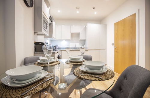 Windsor Apartment | King Edward Apartments