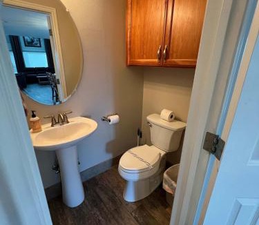 Pocatello House | King Home- Mountain Oasis Pool & Views