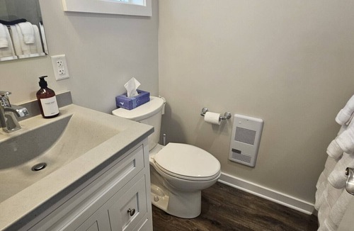 Greenville Junction Hotel | King Motel Room-Waterfront-Direct ATV Access