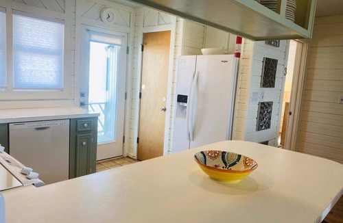 Holden Beach House | King of the Sea: 4-bedroom oceanfront home in Holden Beach, NC.