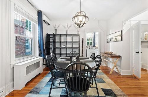 Bryn Mawr House | King,Parking,AC,Deck,Train,Uni,Hospital