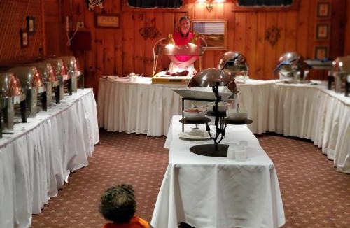 Phillipston Hotel | King Phillip motel