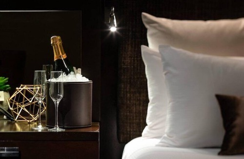 Summerlin South Hotel | King Room at a 5⭐️ Hotel