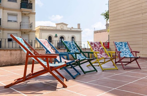 Canet de Mar House | King Room with Garden View - Room 3