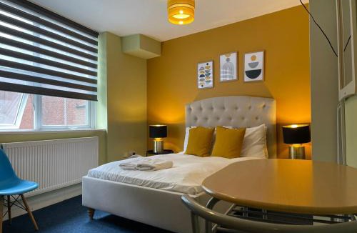 Islington Apartment | King's Cross Bright Studio