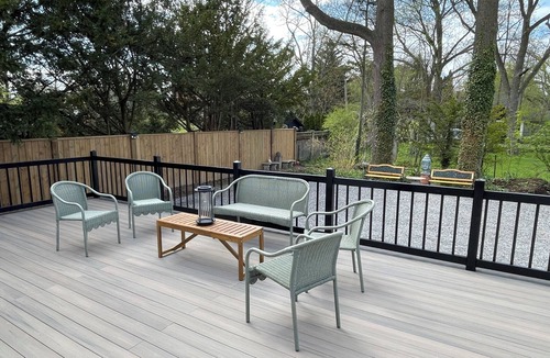 Old Town Historic District Cottage | King's Gate nOld Town +150m to Queen St + 4 king Beds +4.5 Bthrm+ EV+BBQ
