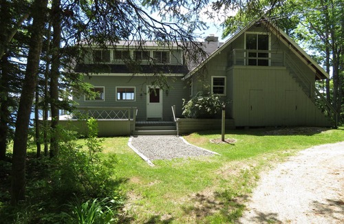 Herricks Cottage | KING'S LANDING ON EGGEMOGGIN REACH