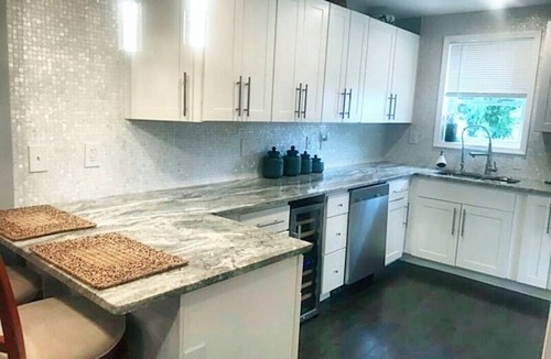 Baltimore House | King-Sized City Oasis