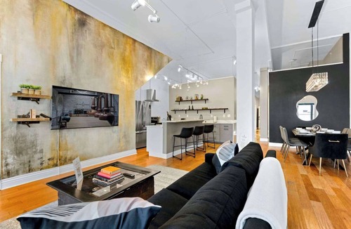 Shelby Park Apartment | KING Sleep10 5Bed 4BR 2BA Swepson ICON 102