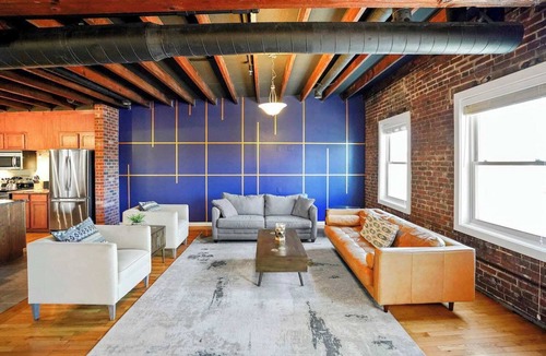 Shelby Park Apartment | KING Sleep8 4Bed 3BR 2BA Swepson Loft 301
