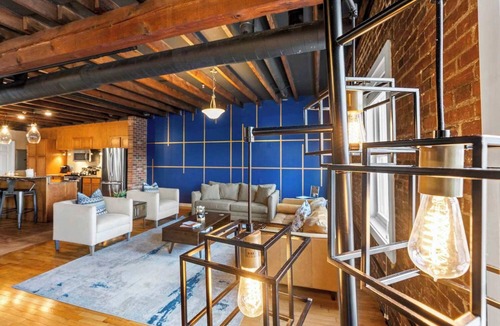 Shelby Park Apartment | KING Sleep8 4Bed 3BR 2BA Swepson Loft 301
