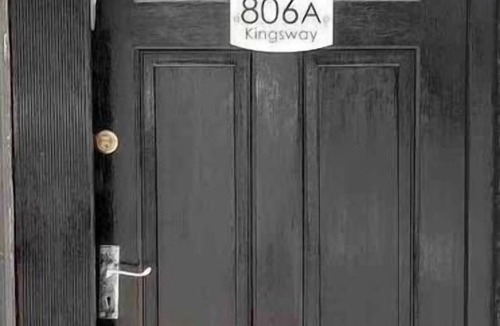 Didsbury Apartment | King Stay