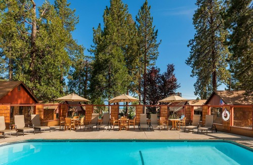 Tahoe Vista Cabin | King Studio Cottage with jet bath