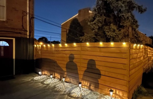 Eastwick House | King Suite oasis