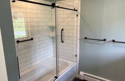 Wellsboro Cabin | King Suite w/Soaking Tub + Game Room + Firepit